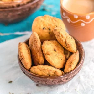 Methi Mathri